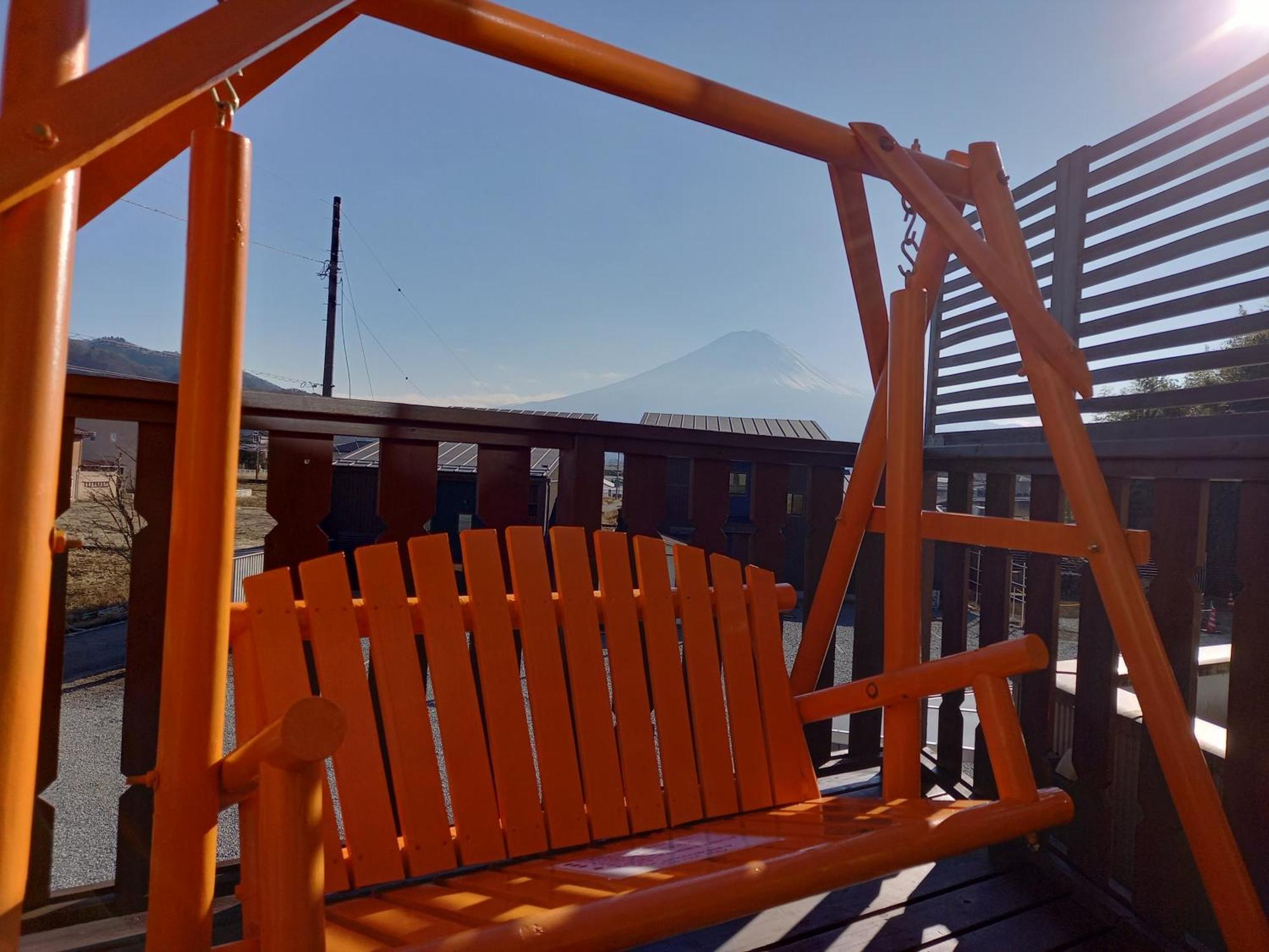 橙色小屋旅馆 富士河口湖 外观 照片