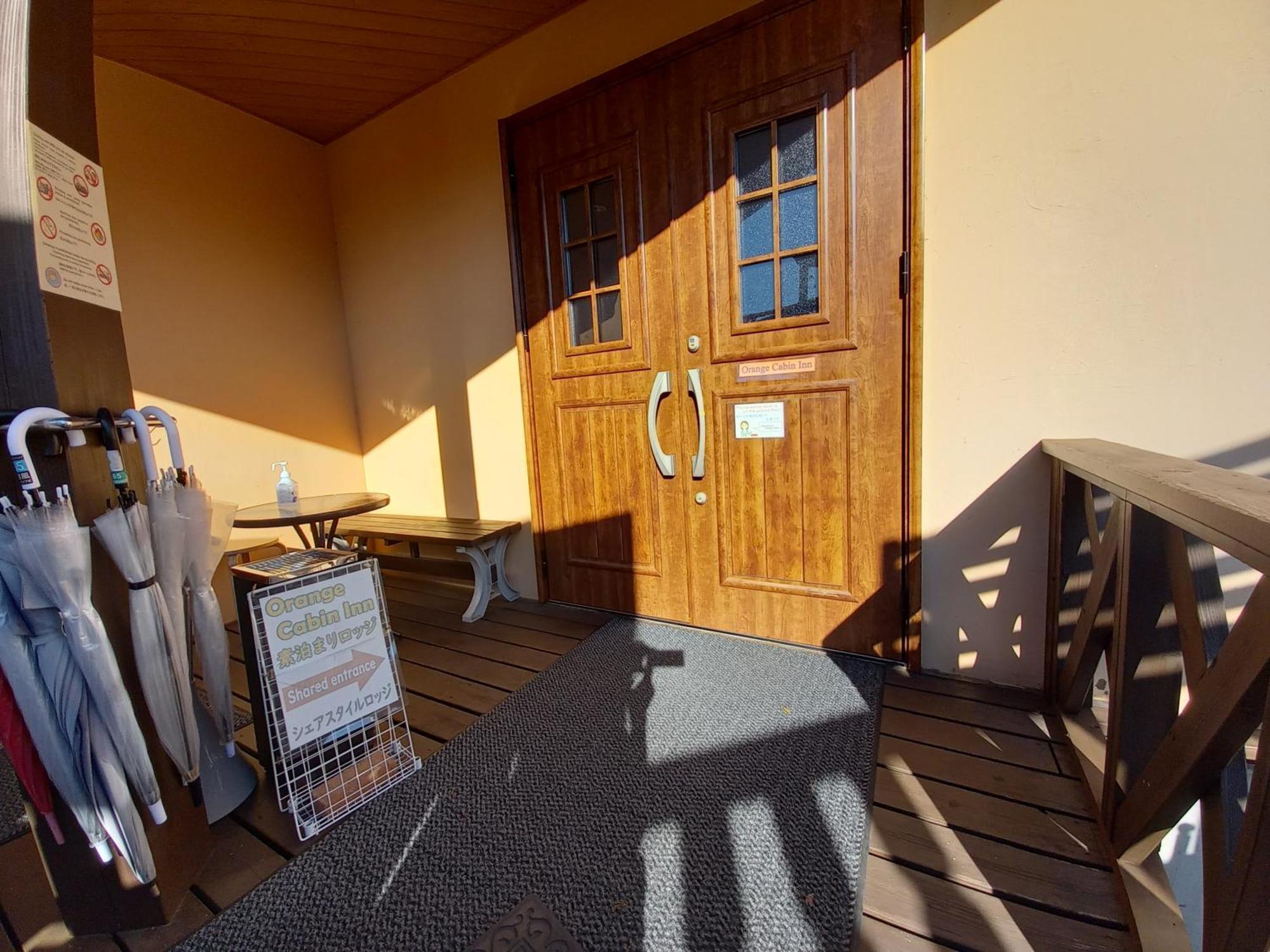 橙色小屋旅馆 富士河口湖 外观 照片