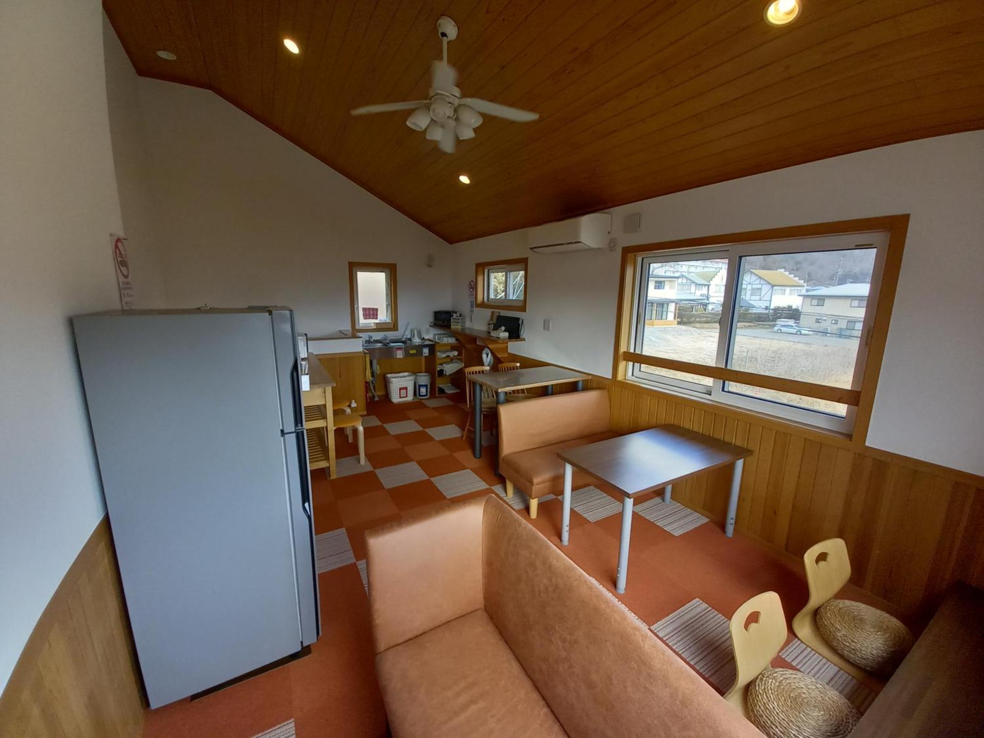 橙色小屋旅馆 富士河口湖 外观 照片